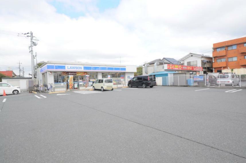 コンビニ ローソン所沢下安松店