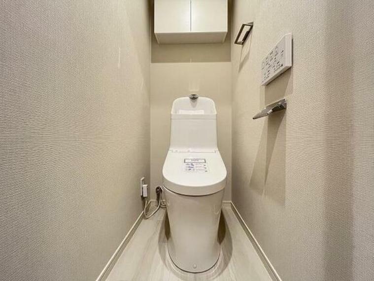 トイレ ウォシュレット付トイレ新規交換。いつも使うトイレだからこそ、こだわりたいポイントですね。