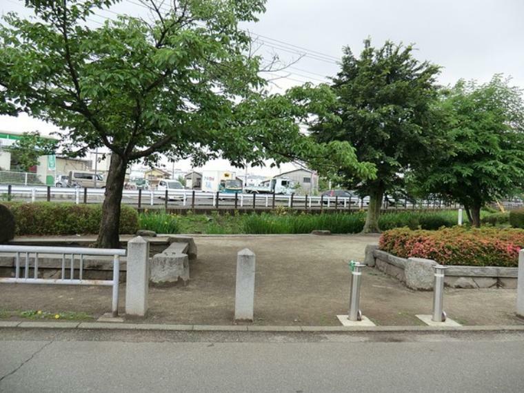 周辺環境:丸子川親水公園