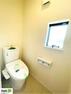 同仕様写真（内観） 施工例写真　1・2階ウォシュレットトイレ完備。