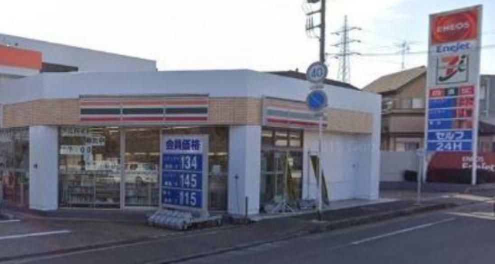 コンビニ セブンイレブン八千代高津南店