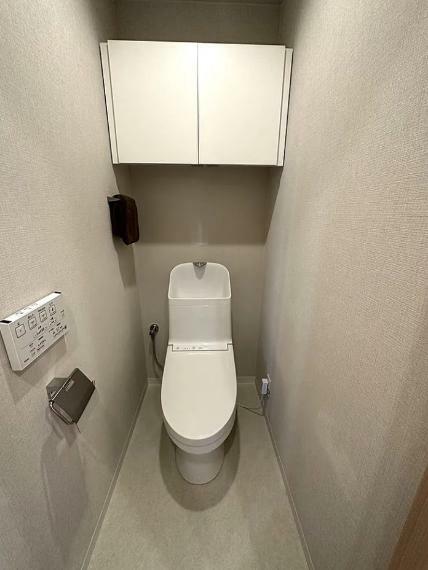 トイレ 快適な温水洗浄便座。