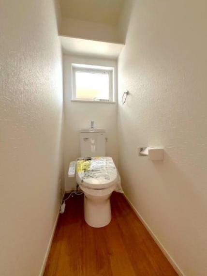 トイレ トイレ（2階）