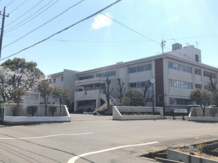 中学校 【中学校】飯沼中学校まで1550m