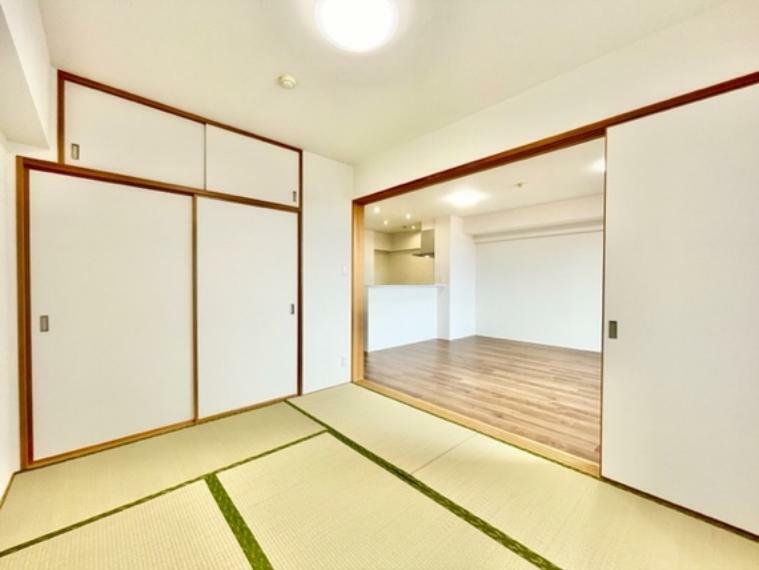 和室 お部屋を最大限広く使って頂けるよう、全居室に収納スペース付。