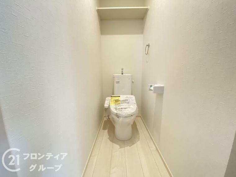 トイレ トイレは1階と2階の2カ所に設置！階段を上り下りせずに使用できるので、高齢の方にも安心です！