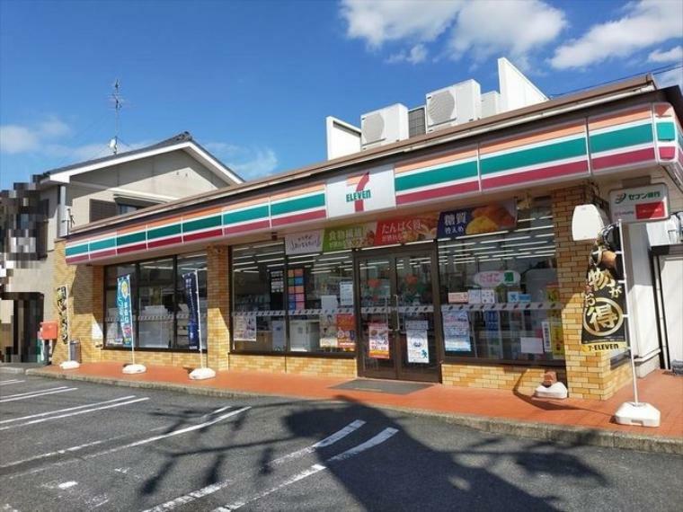 コンビニ セブンイレブン江南宮後町砂場店