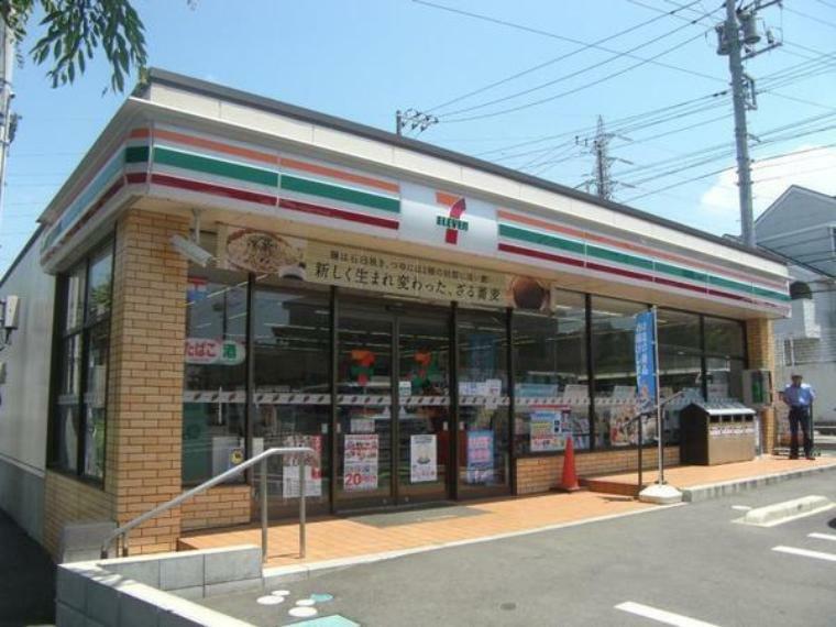 コンビニ セブンイレブン八千代大和田バイパス店