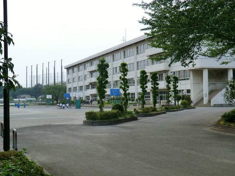 中学校 川越市立高階西中学校（1399m）