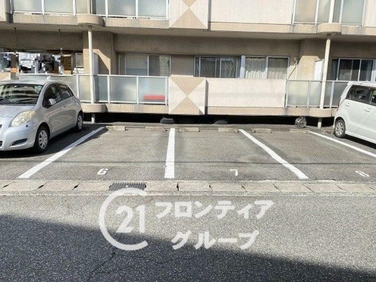 駐車場 お家のご質問はお気軽にご相談下さい。