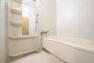 浴室 【浴室】白を基調とした清潔感のある浴室です。