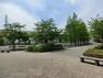 公園 千年新町公園（通称ぐるぐる公園。住宅街の中にある比較的大きな広場がある公園です。）