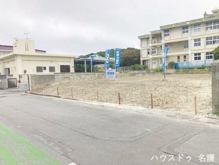 現況写真 前面道路含む現地写真