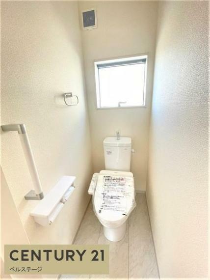 トイレ 同仕様　シンプルで落ち着きのあるトイレ！