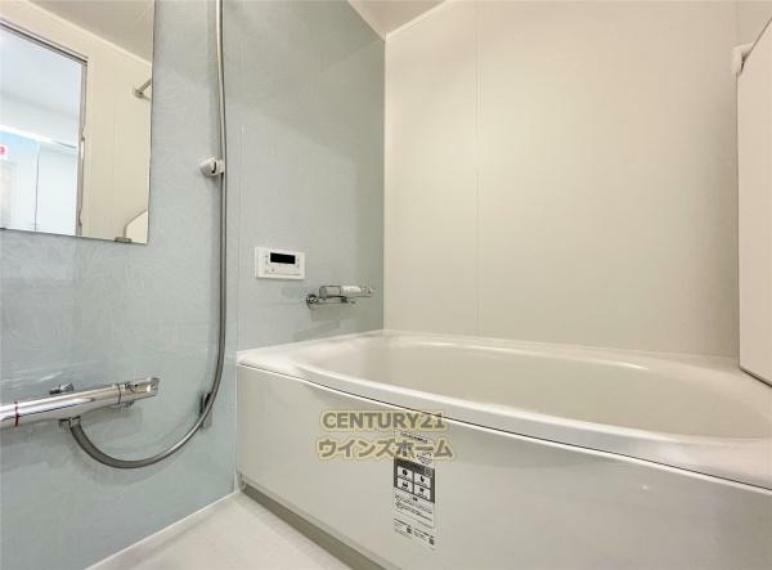 浴室 心と身体をリフレッシュさせる癒しの空間でもあるバスルームには、オートバスを搭載しています！