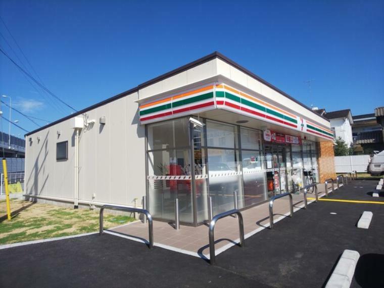 コンビニ セブンイレブン 高砂春日野町店