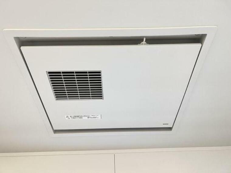 冷暖房・空調設備 浴室まわりの設備も充実しております。