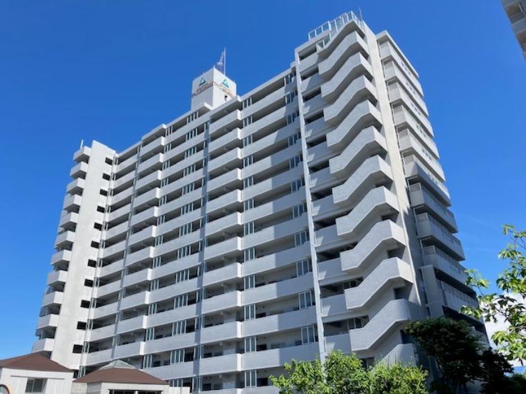 サーパス三津弐番館 1階