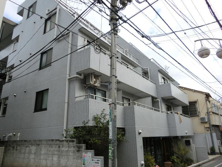 グローリア初穂高円寺 1階