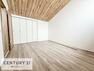 収納 しっかりと収納スペースがついています！居室をスッキリ整頓する事ができますね。 家具を選ばないシンプルなデザインの為、家具を選ばずお気に入りの空間作りができそうですね。