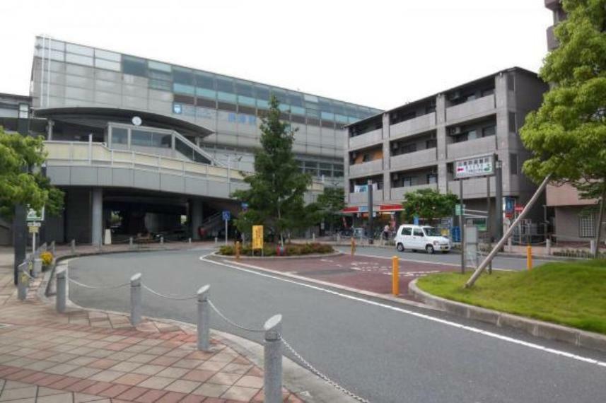 大阪モノレール「摂津」駅