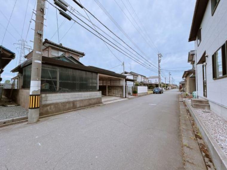 現況写真 【現況販売】住宅の前面の道路は約6.2mの坂井市道です。