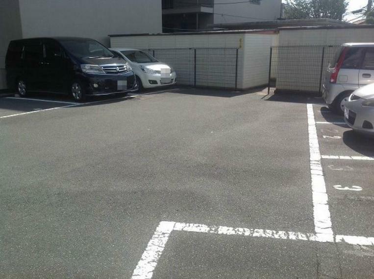 駐車場 駐車場
