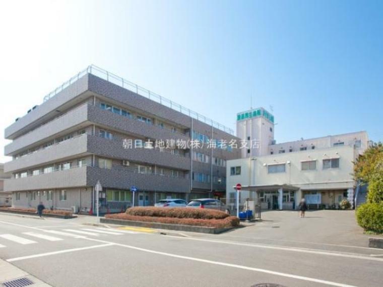 病院 【綾瀬厚生病院】340m　内科から外科や小児科、脳神経外科など専門的な治療まで診療できる総合病院です。周辺には綾瀬市役所や消防署、大きな買い物施設などが充実しています。
