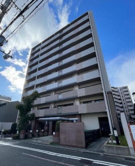 ローレルコート室町 4階