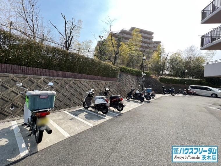 設備 バイク置き場