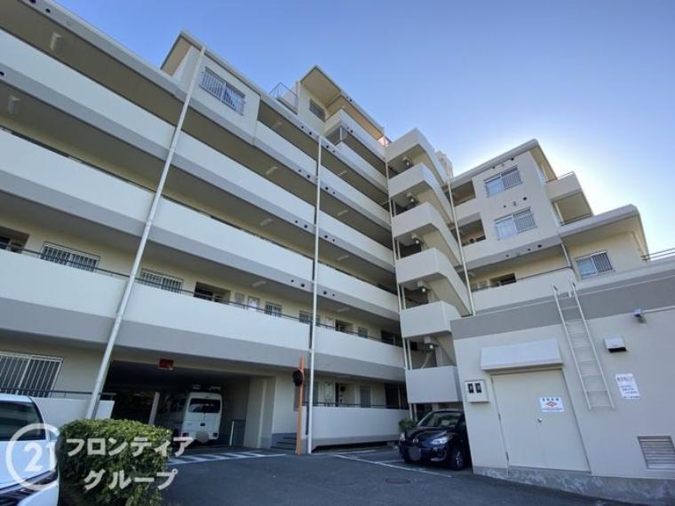 万葉ハイツ舞子 7階