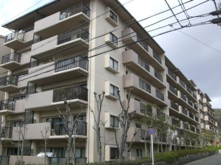 サンシティ桂坂参番館 6階