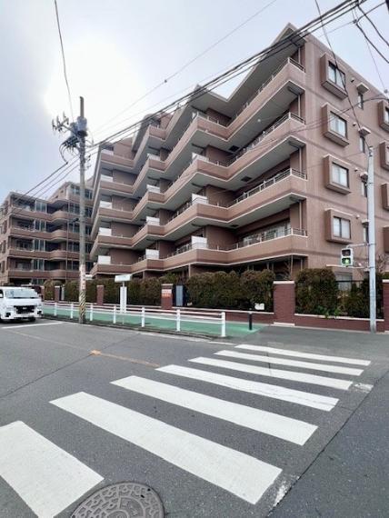 日神パレステージ草加新田 1階