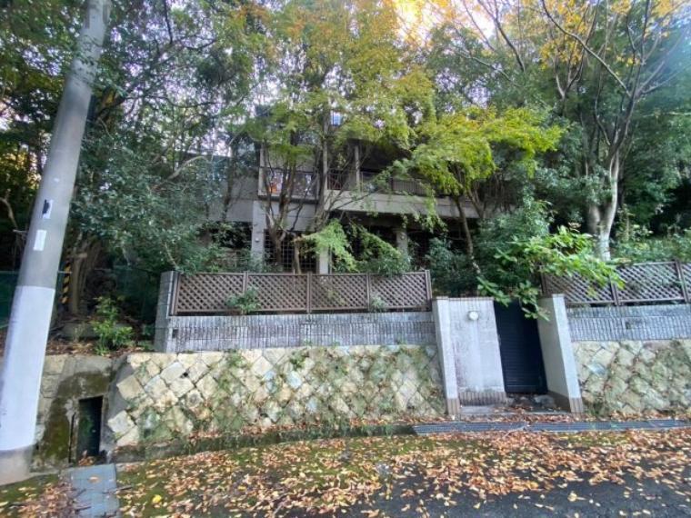 宝塚市中山台1丁目