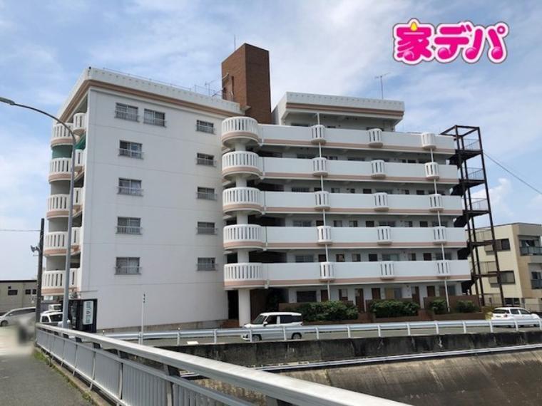 レスポワール船町 4階