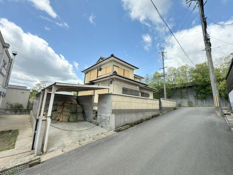 亀岡市篠町王子唐櫃越
