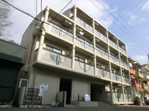 ロイヤル姫島 1階