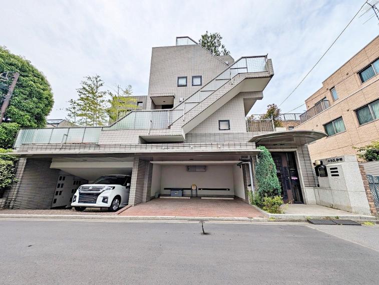 ハウス和田 2階