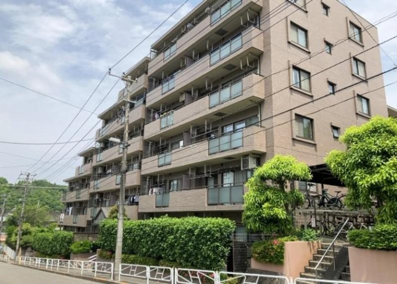 グリーンコーポ多摩ニュータウン南大沢 1階