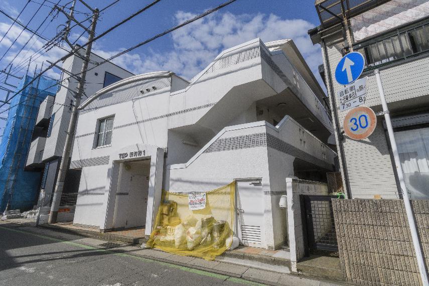 トップ新河岸 2階