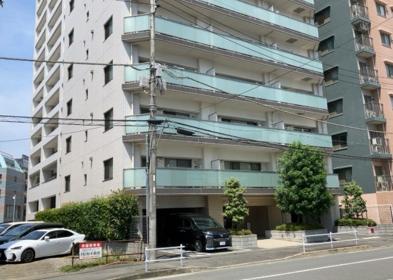 プレシス本厚木コンフォート 9階