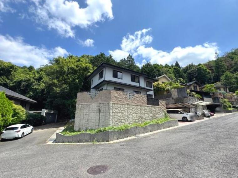 京都市山科区大塚高岩