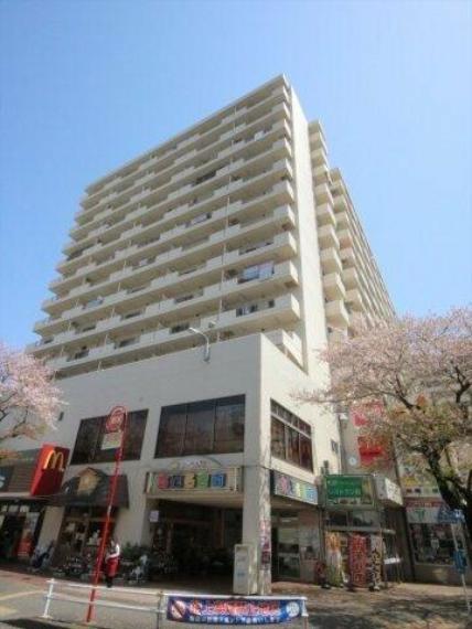 高尾パークハイツA棟 2階