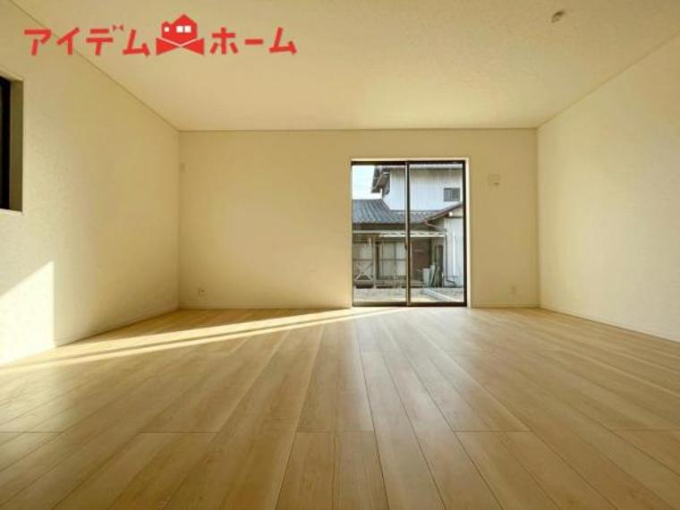 広くゆったりと家族揃って寛げるLDK。