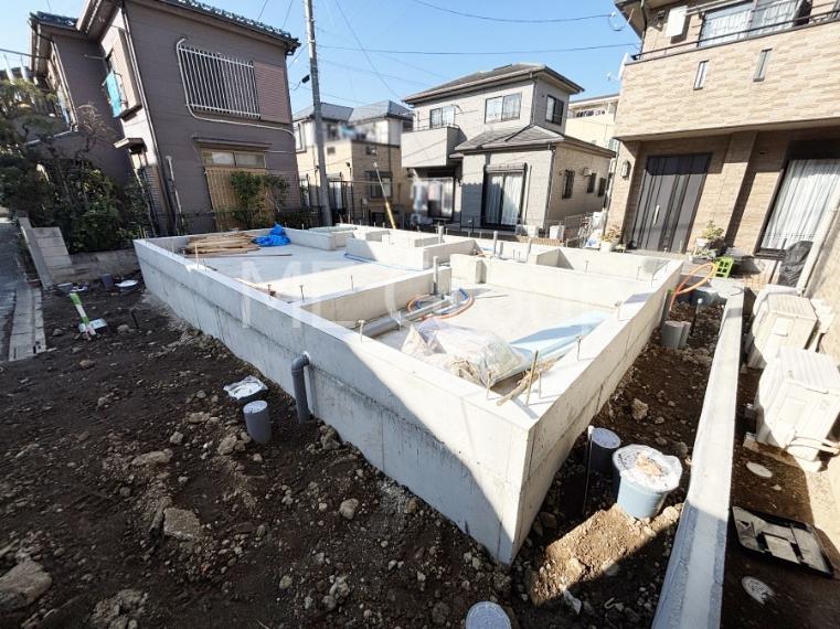 溢れる陽光でご家族の笑顔も輝く