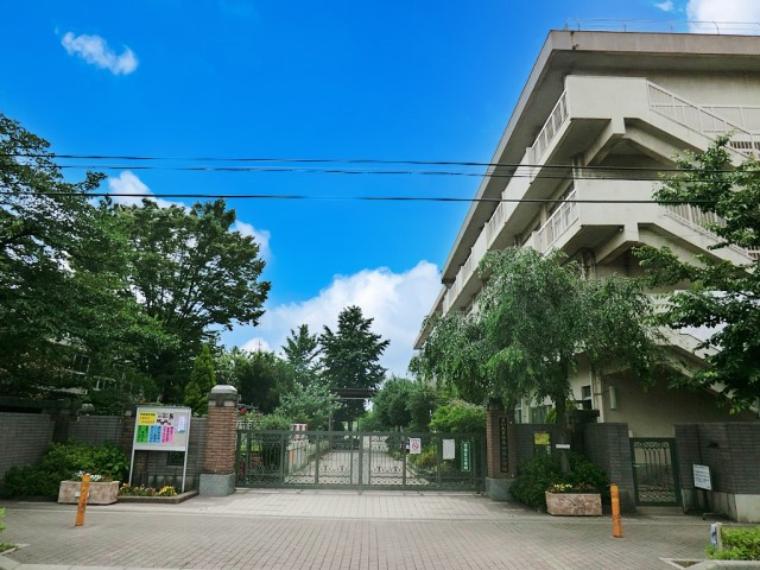 さいたま市立田島小学校（約550m）