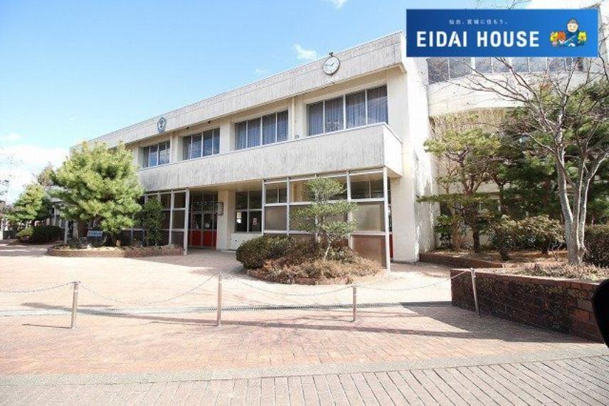 名取市立増田小学校 徒歩5分。（約380m）