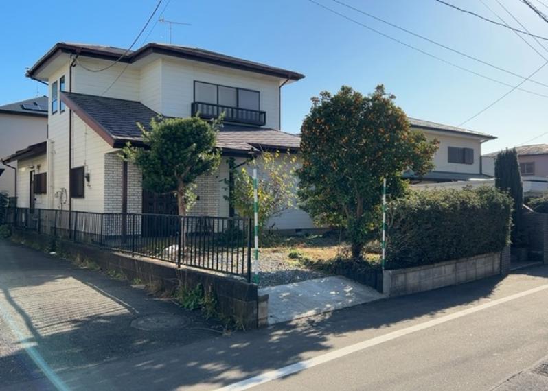 物件の詳細については、現地を見てわかること以外に、役所や法務局などで調べないとわからないことがあります。そのため、現地に行く場合は、もしこの物件を買ったらどのような生活ができるかをイメージしましょう。