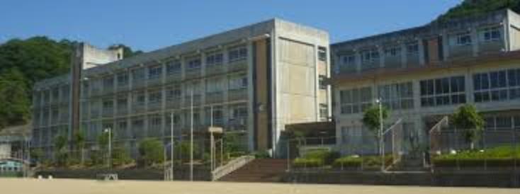 【小学校】姫路市立青山小学校まで1030m（約1,030m）