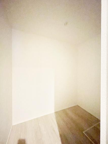 1階ホールの大型収納